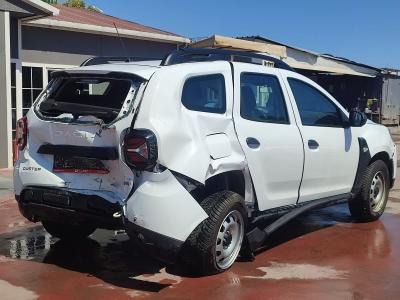 DUSTER ESSENTİAL TCE 150 4x4