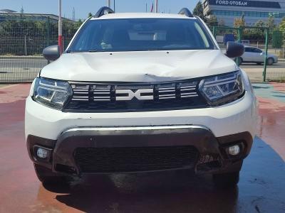DUSTER ESSENTİAL TCE 150 4x4