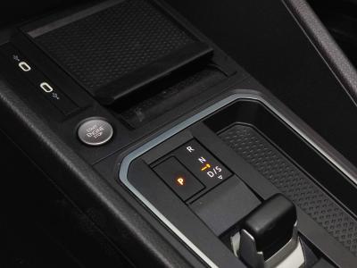 TOURNEO CONNECT KOMBI ACTIVE 2.0 (122) 7AT