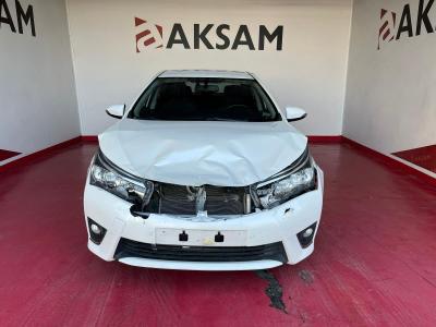 COROLLA 1.6 ADVANCE