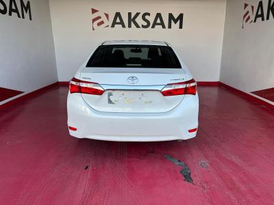 COROLLA 1.6 ADVANCE