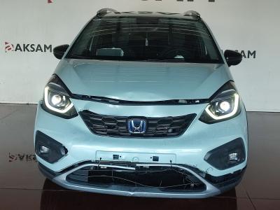JAZZ 1.5 E:HEV HYBRID CROSSTAR AT