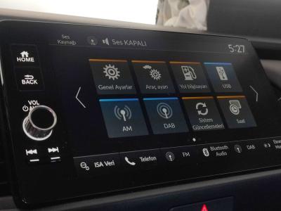 JAZZ 1.5 E:HEV HYBRID CROSSTAR AT