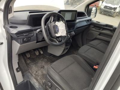 TRANSIT CUSTOM VAN 320S EB UPG 136 TREND