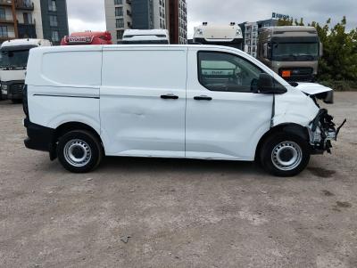 TRANSIT CUSTOM VAN 320S EB UPG 136 TREND
