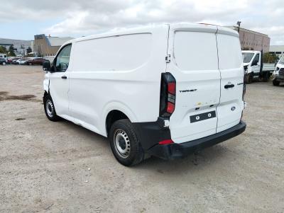 TRANSIT CUSTOM VAN 320S EB UPG 136 TREND