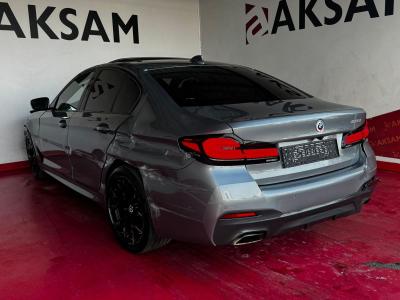 520i SEDAN LCI  50th Year M Edition