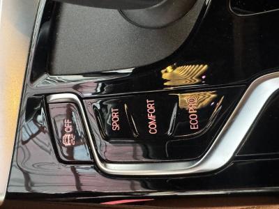 520i SEDAN LCI  50th Year M Edition