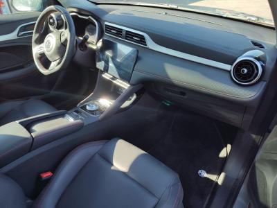 ZS EV LUXURY