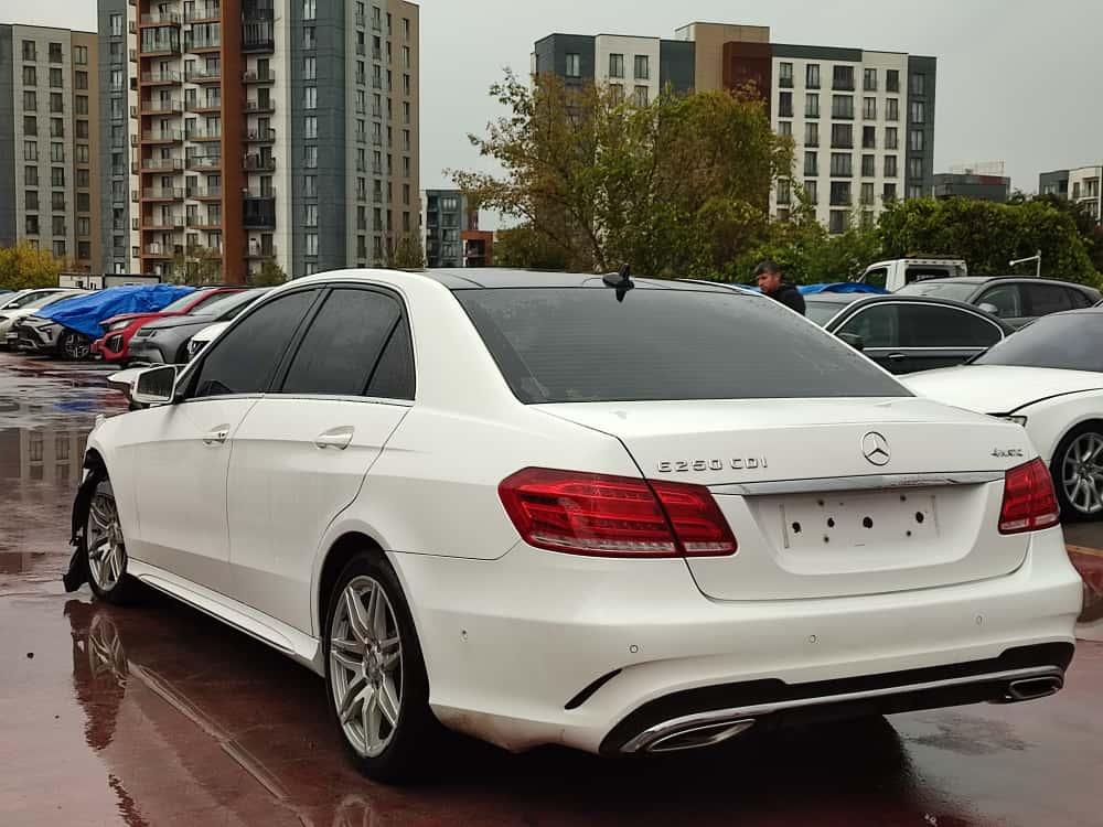 E 250 CDI 4MATIC PREMIUM