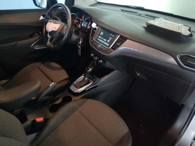 CROSSLAND 1.5 DIZEL AT6 120 EDITION