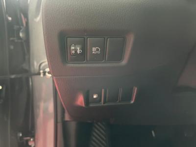 C-HR 1.8 HYBRID FLAME E-CVT