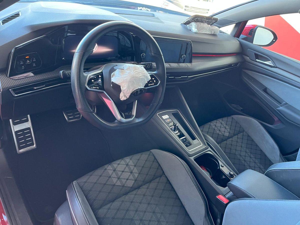 GOLF 1.5 eTSI 150 DSG R-LINE