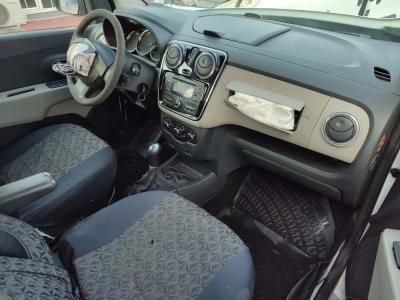 LODGY LAUREATE 1.5 DCI 90 7 KI