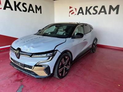 MEGANE E-TECH ICONIC EV60 220