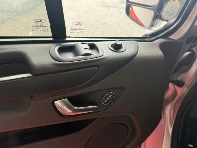 TRANSİT CUSTOM