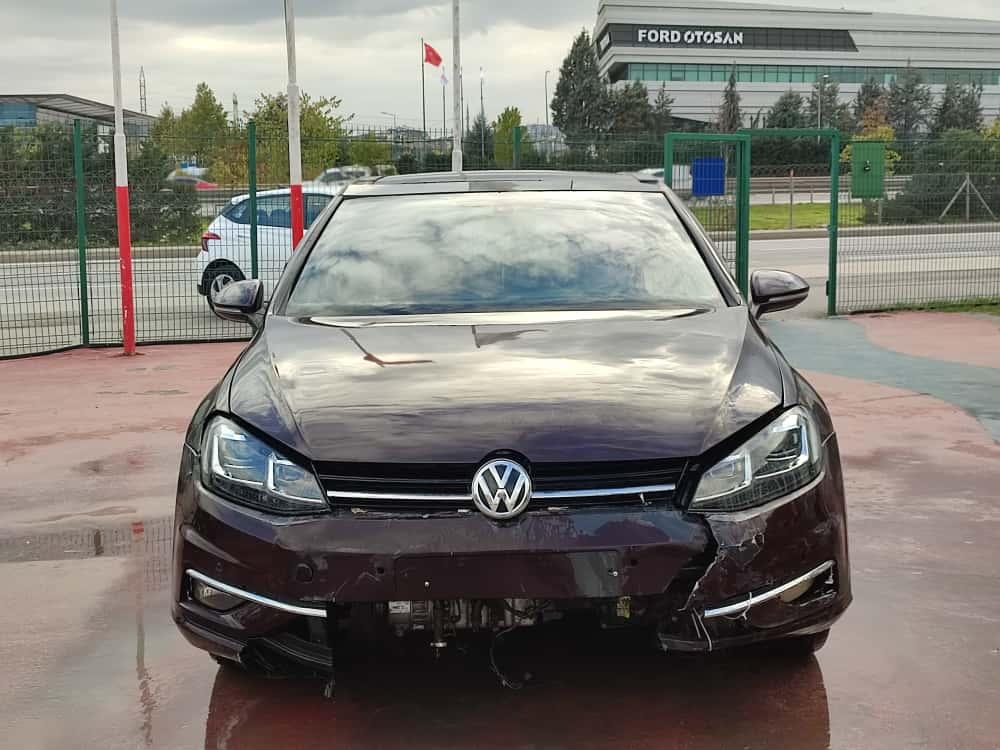 GOLF 1.6 TDI COMFORTLİNE DSG