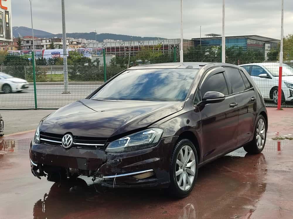 GOLF 1.6 TDI COMFORTLİNE DSG