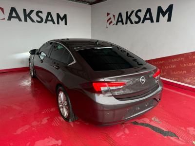 INSIGNIA GRAND SPORT 1.6 D 136 AT6 EXCELLENCE