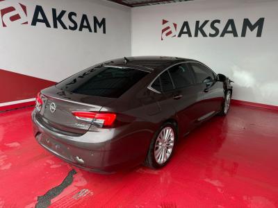 INSIGNIA GRAND SPORT 1.6 D 136 AT6 EXCELLENCE