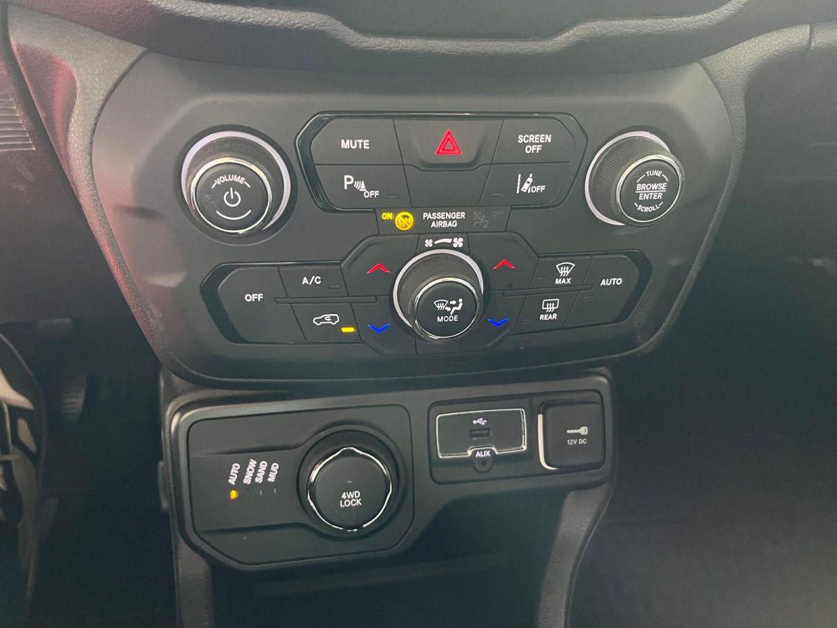 JEEP RENEGADE 1.3 180 AT LIMITED 4X4 E6D S5