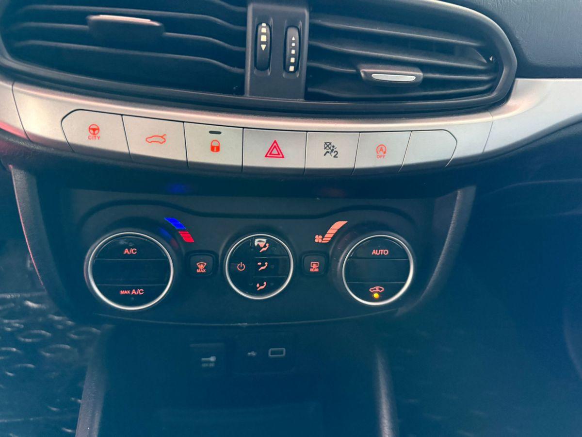 EGEA SEDAN URBAN PLUS 1.3 M.JET 95 E6D