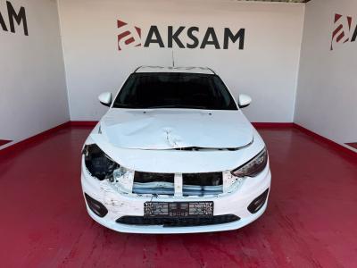 EGEA SEDAN URBAN PLUS 1.3 M.JET 95 E6D