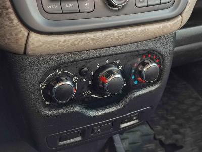 DOKKER COMBI AMBIANCE 1.5 DCI 90