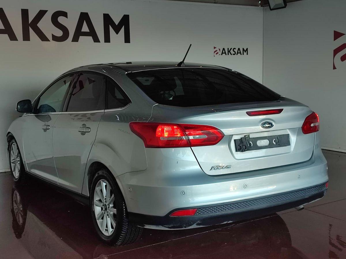 FOCUS III MCA  TITANIUM 1.6 125 4K