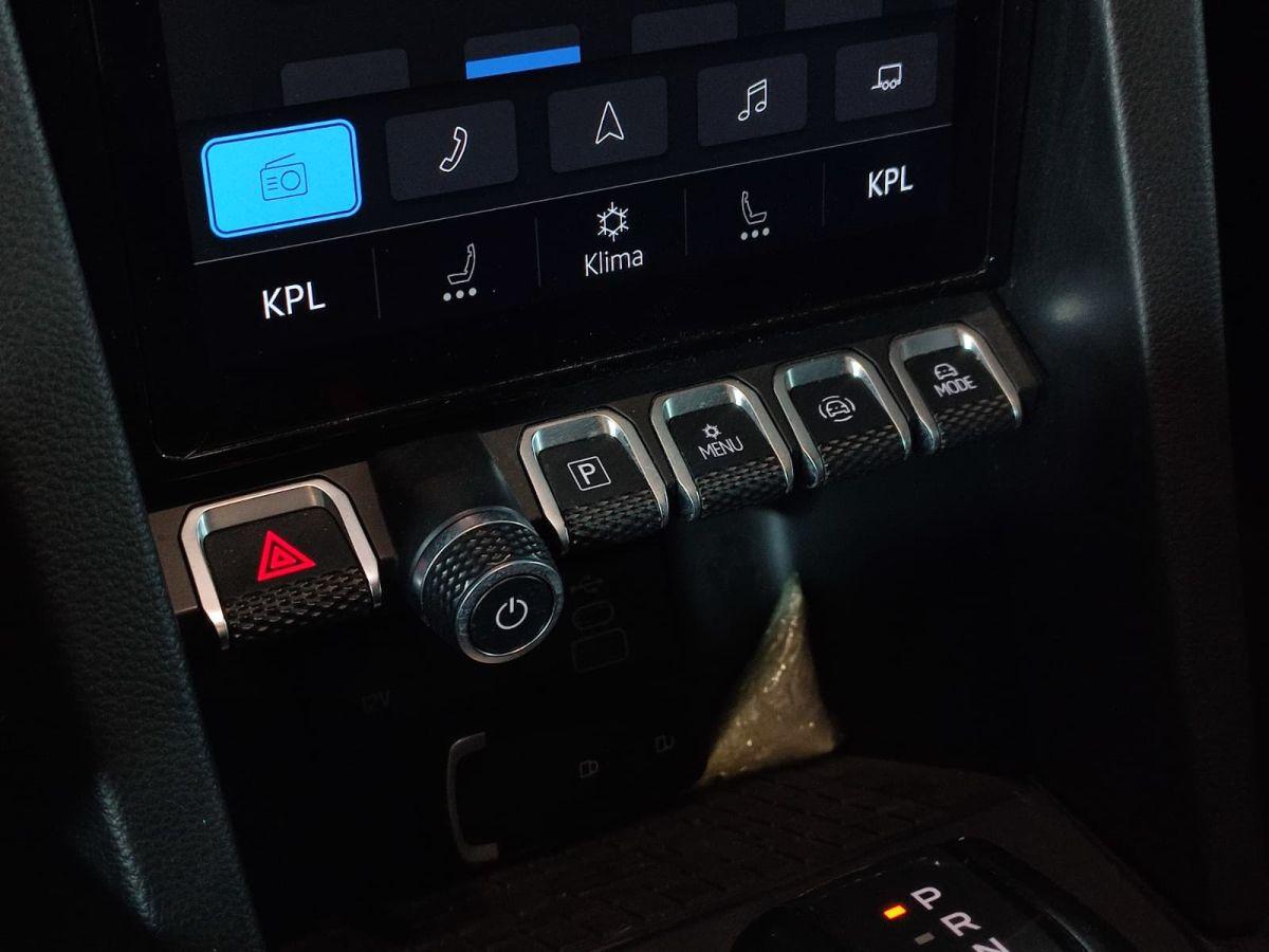 AMAROK AVENTURA 4MOTION 3.0 TDI V6 240 OV