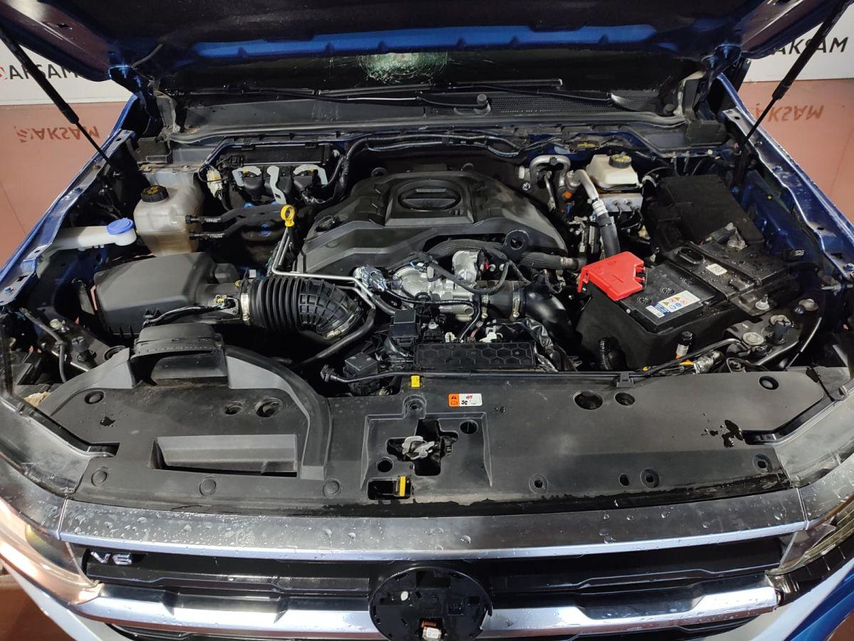 AMAROK AVENTURA 4MOTION 3.0 TDI V6 240 OV