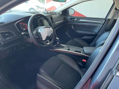 MEGANE SEDAN ICON 1.5 DCI EDC 110