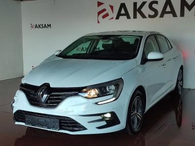 MEGANE SEDAN TOUCH 1.3 TCE EDC 140 FAZ2