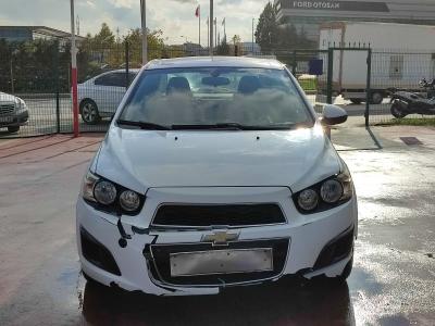 AVEO SEDAN 1.4 16V LT