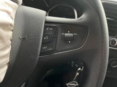 VIVARO CARGO 2.0 145 DIZEL MT6 ELEGANCE XL