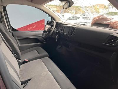 VIVARO CARGO 2.0 145 DIZEL MT6 ELEGANCE XL