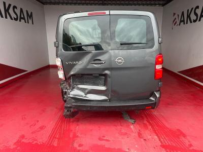 VIVARO CARGO 2.0 145 DIZEL MT6 ELEGANCE XL