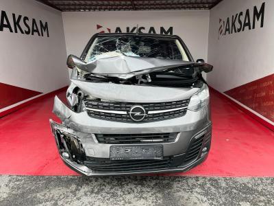 VIVARO CARGO 2.0 145 DIZEL MT6 ELEGANCE XL